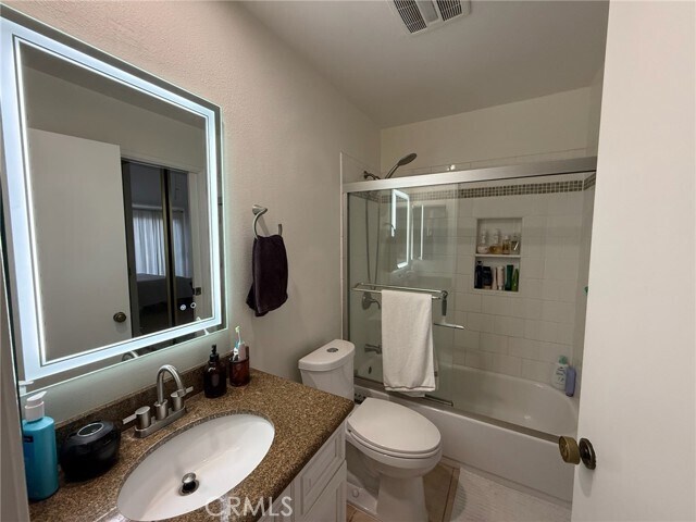Building Photo - 102 Tangelo