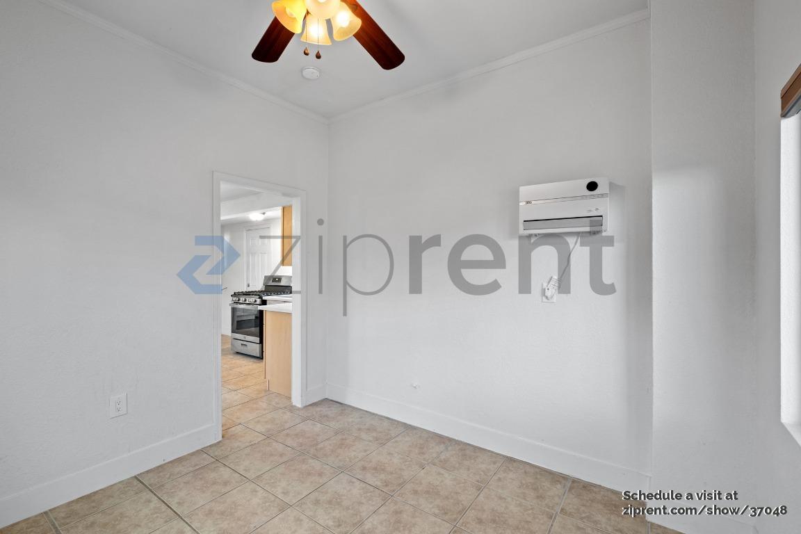Building Photo - 1323 Monterey Ave
