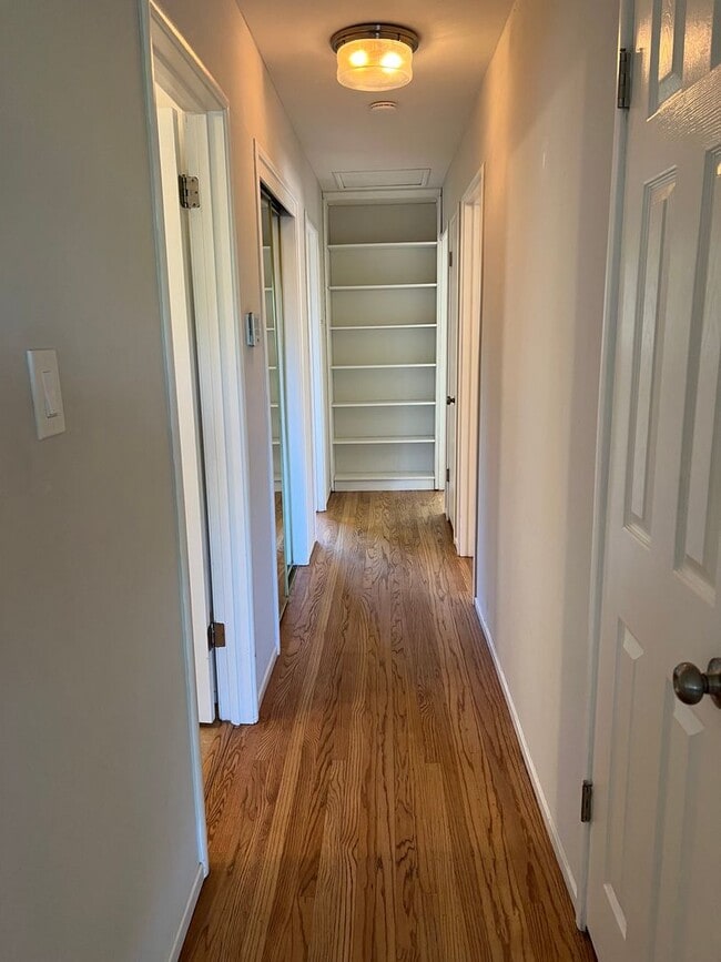 Building Photo - 1393 El Dorado Dr