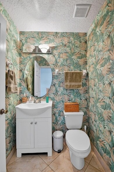 Building Photo - 2769 Pointe Cir