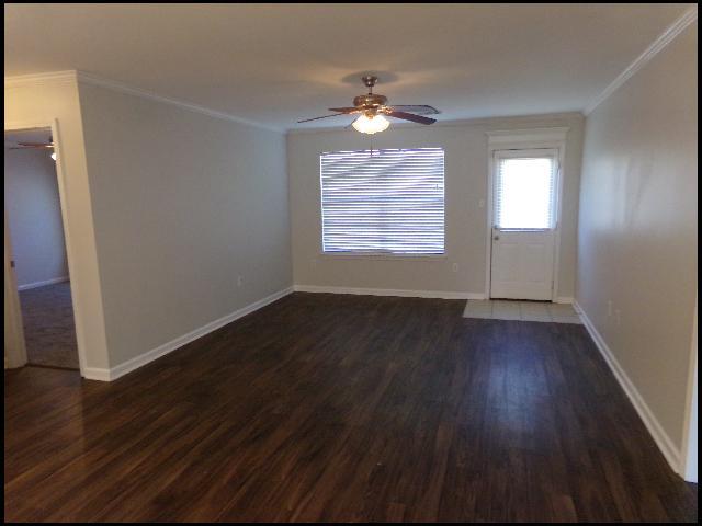 Building Photo - 13812 Hickory Glen Dr