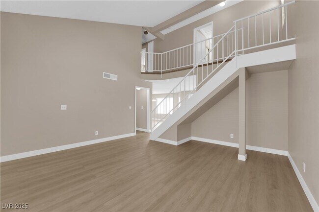 Building Photo - 2830 Belleza Ln