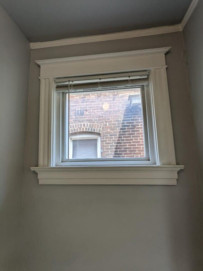 Building Photo - 4227 Botanical Ave