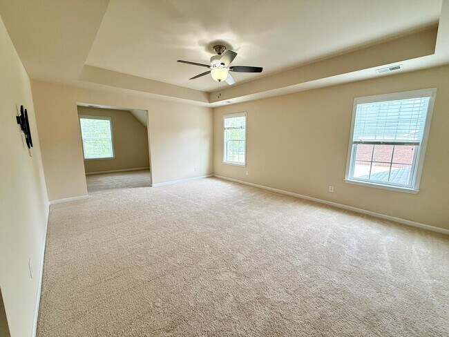 Building Photo - 1009 Providence Forest Dr