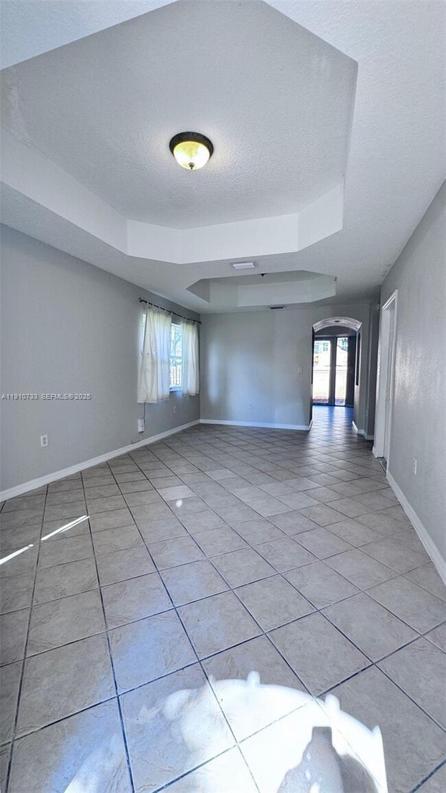 Building Photo - 15245 SW 30th Terrace