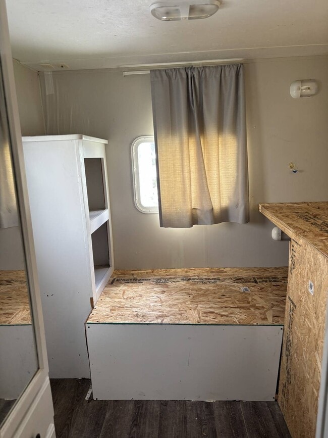 Building Photo - 2900 FL-17