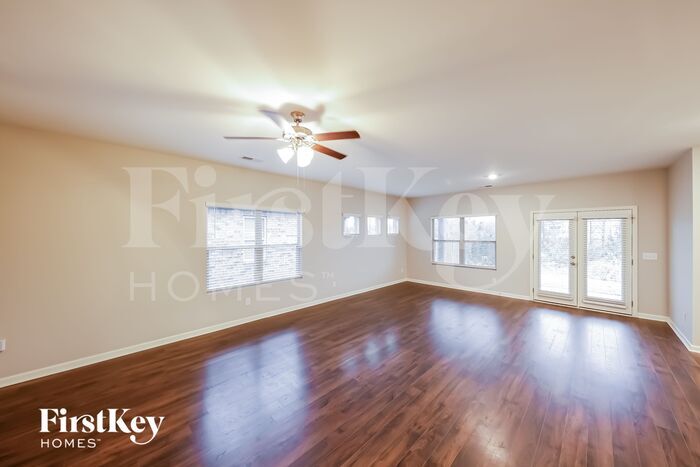 Building Photo - 3502 Burlington Dr