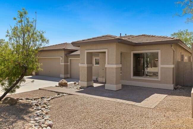 Primary Photo - Amazing Home in Gold Canyon backing to Sta...