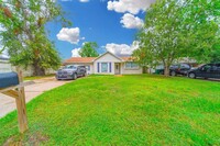 Building Photo - 9307 Linda Vista Rd