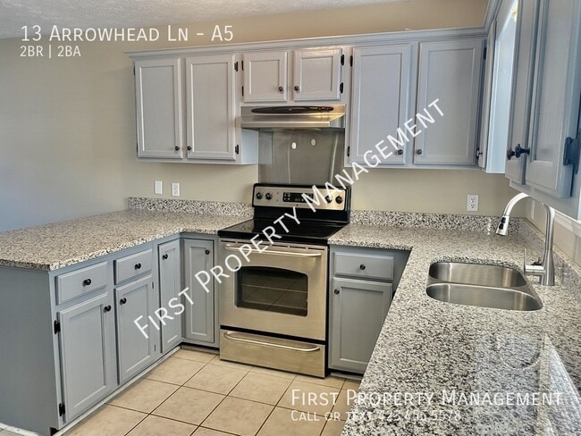 Building Photo - 13 Arrowhead Ln