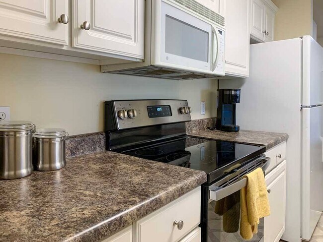 Floorplan - Pinebrook Apartments