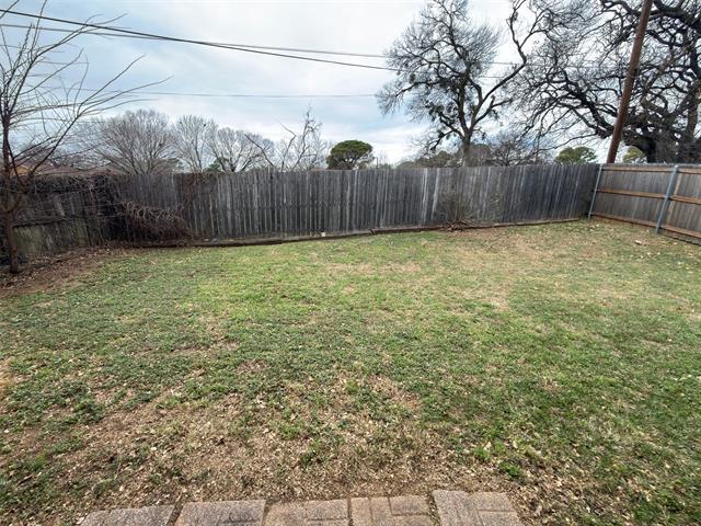 Building Photo - 505 N Walnut Creek Dr