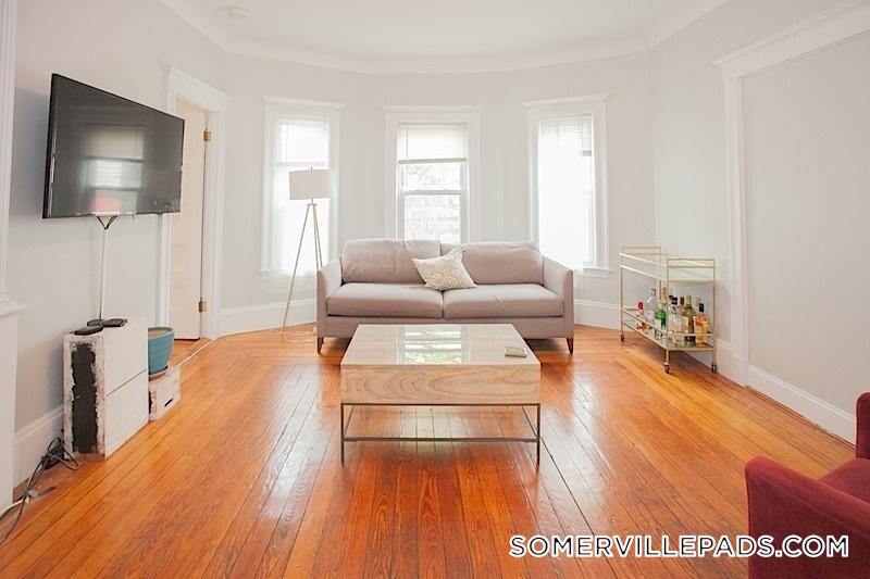 Building Photo - 50 Holyoke Rd