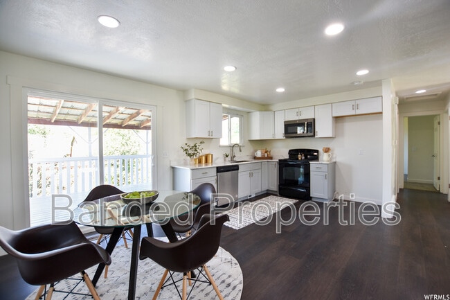 Building Photo - 2088 W 4100 S