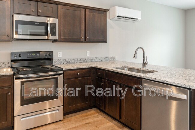 Building Photo - 7305 Tiger Wy