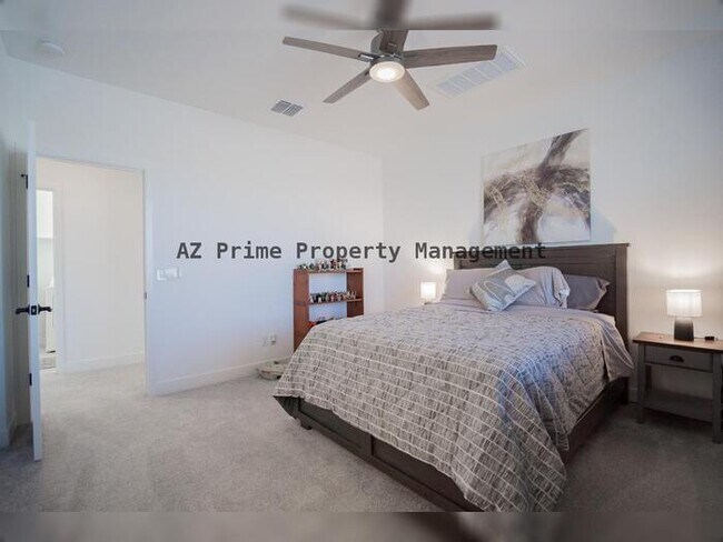 Building Photo - 12125 W Luxton Ln