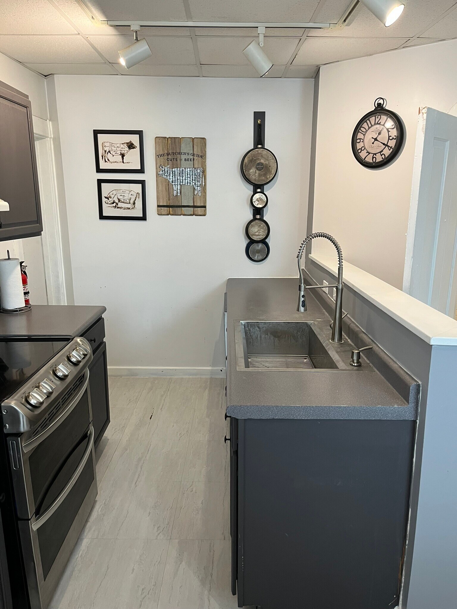 Building Photo - 1112 Newman St