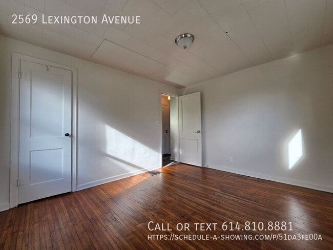 Building Photo - 2569 Lexington Ave