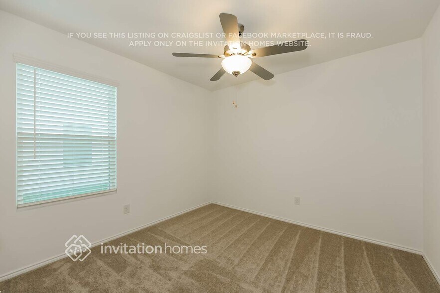 Building Photo - 4033 Mountain Meadow Rd