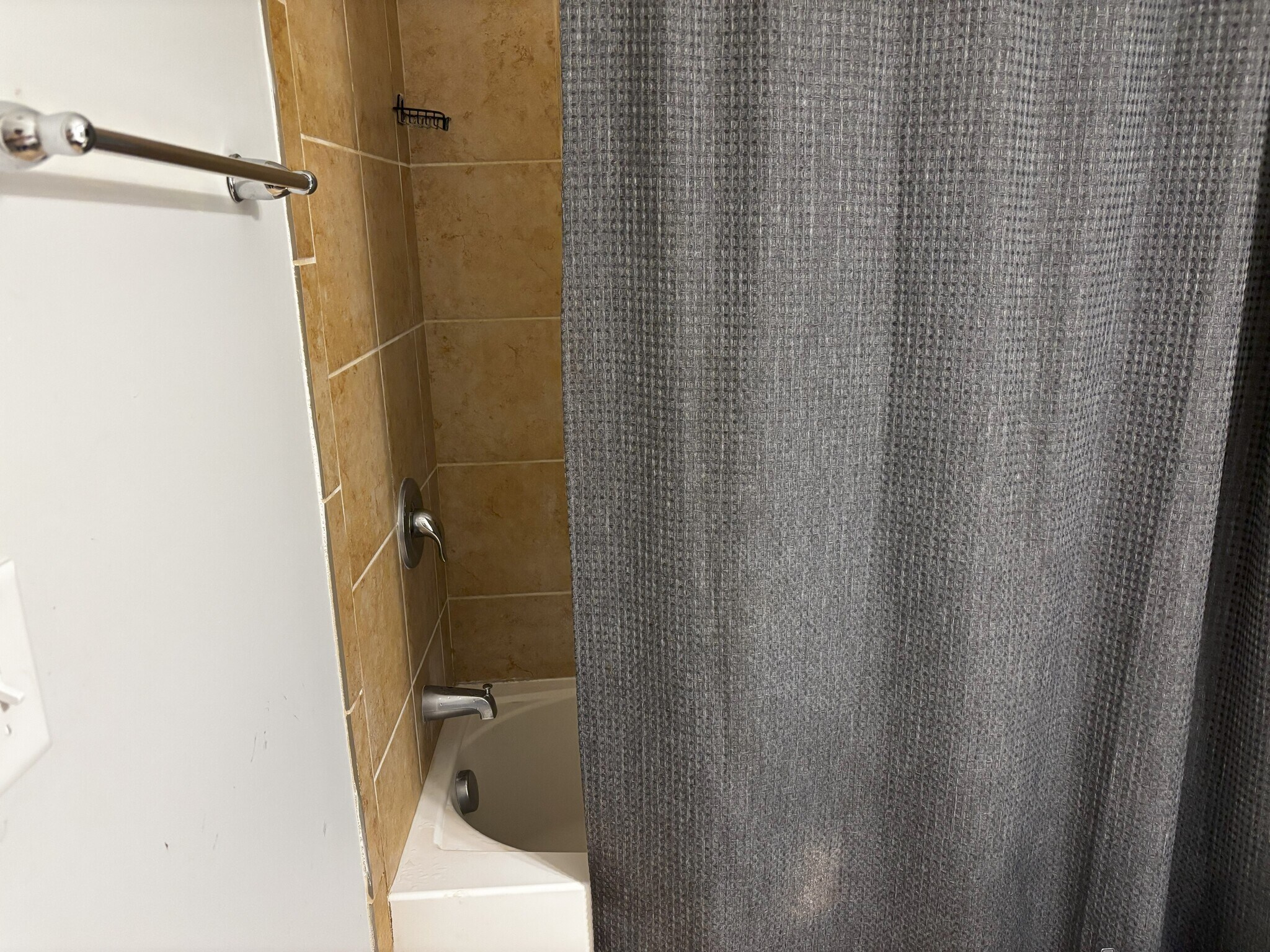Building Photo - 5600 Moresby Ct