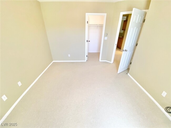 Building Photo - 3478 Bella Sovana Ct
