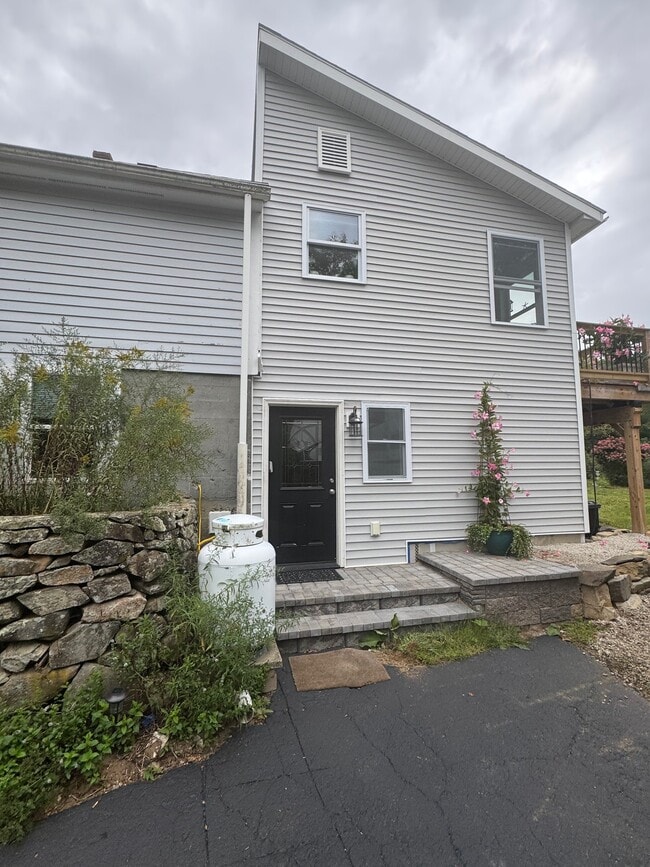 Building Photo - 108 Brave Boat Harbor Rd