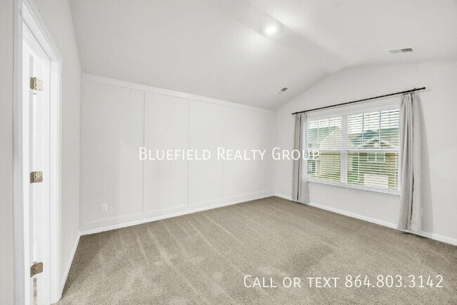 Building Photo - 1329 Wunder Way
