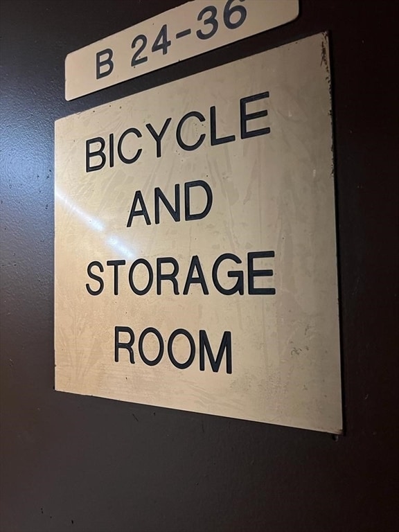 Building Photo - 1321 Worcester Rd