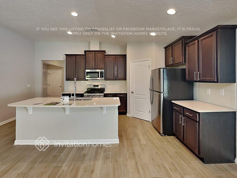 Building Photo - 243 Fox Water Trail