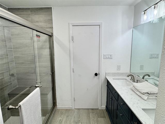 Building Photo - 3646 Country Club Dr W