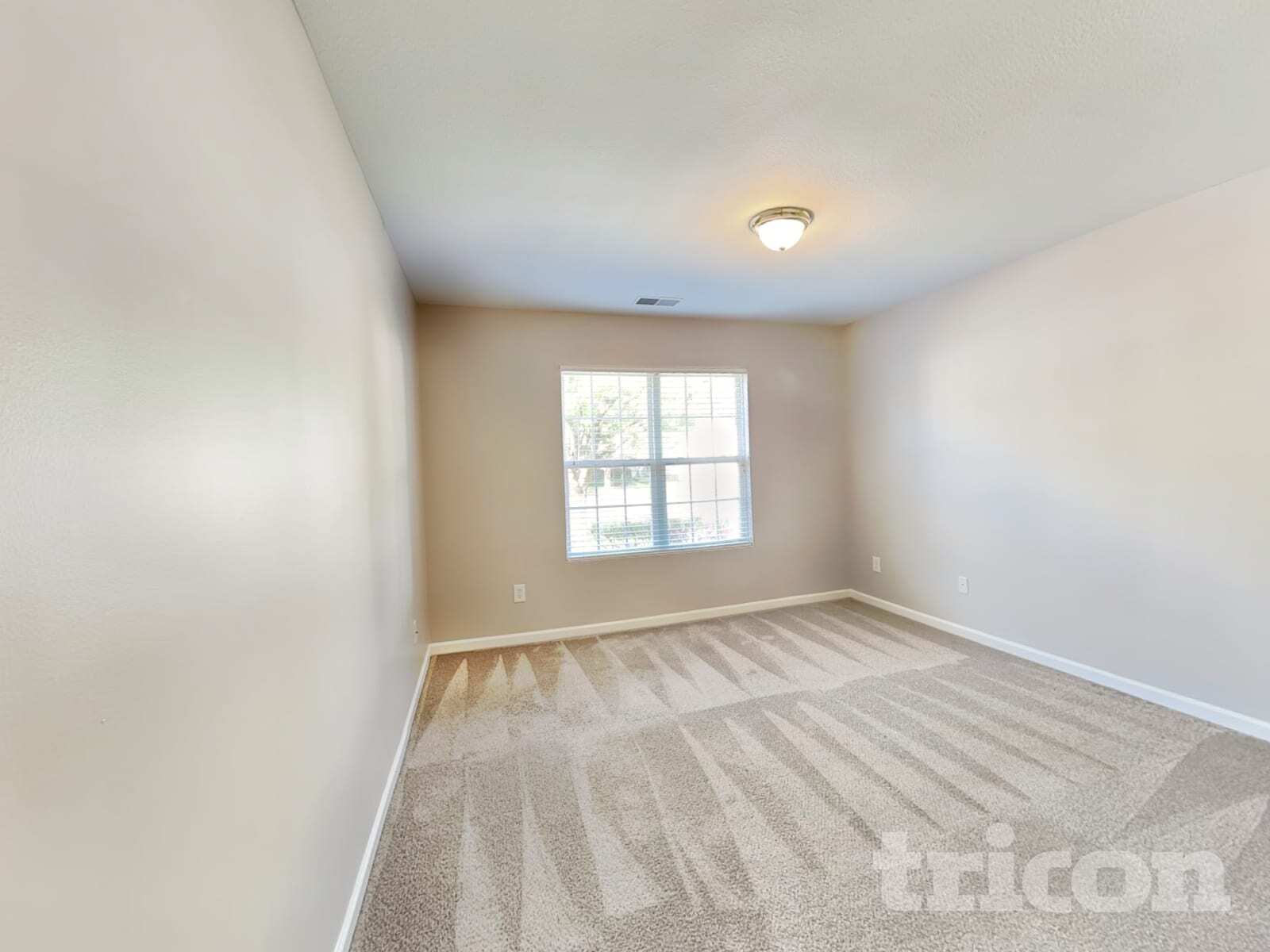 Building Photo - 142 Jacobs Woods Cir