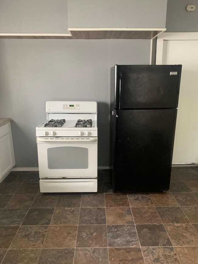 Building Photo - 51-53 KREISEL TER AMSTERDAM, NY 12010