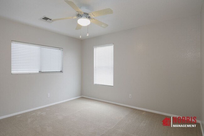 Building Photo - Beautiful Large Home in Casa Grande