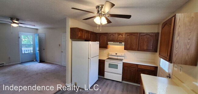 Building Photo - 2 br, 1 bath House - 89 Toll House Rd