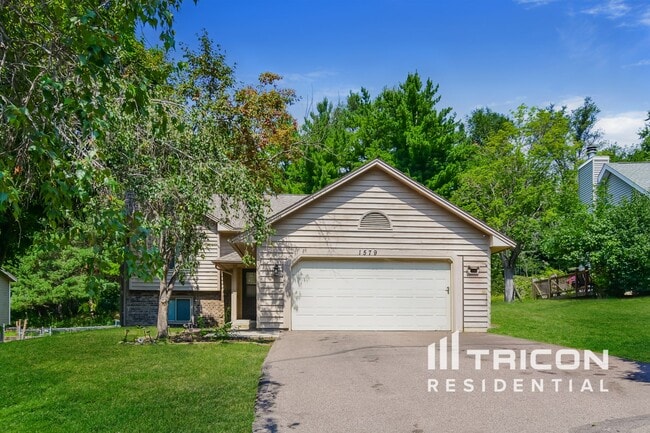 Building Photo - 1579 Ashbury Ct