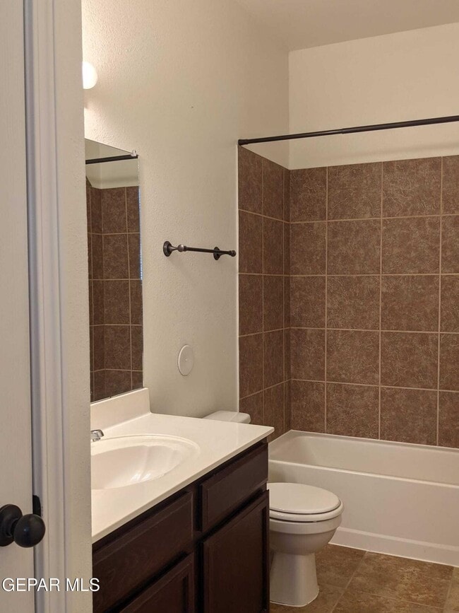 Building Photo - 14657 Spanish Point Dr