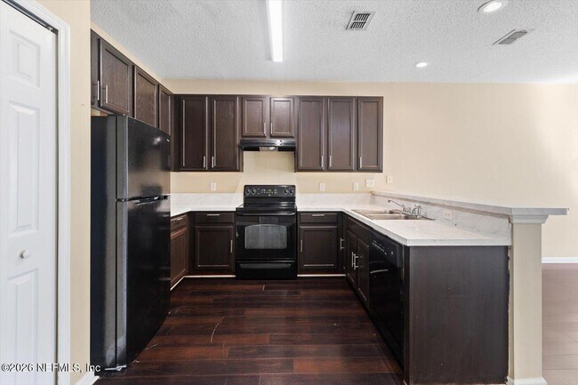 Building Photo - 8618 Ribbon Falls Ln