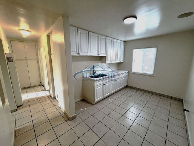 Building Photo - 22728 Harvard Blvd