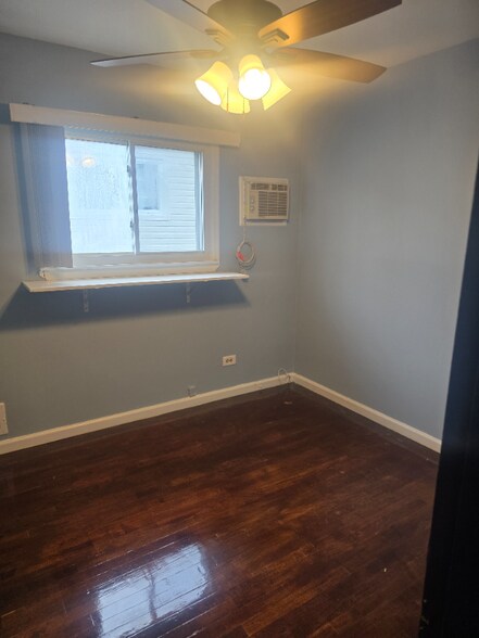 Building Photo - 255-32-255149 149th Ave