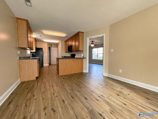 Building Photo - 29712 Robert Lee Ct