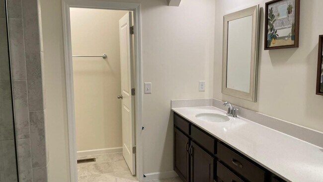 Building Photo - Trivium