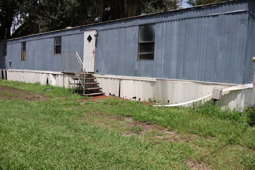 Building Photo - 195 Jonna St