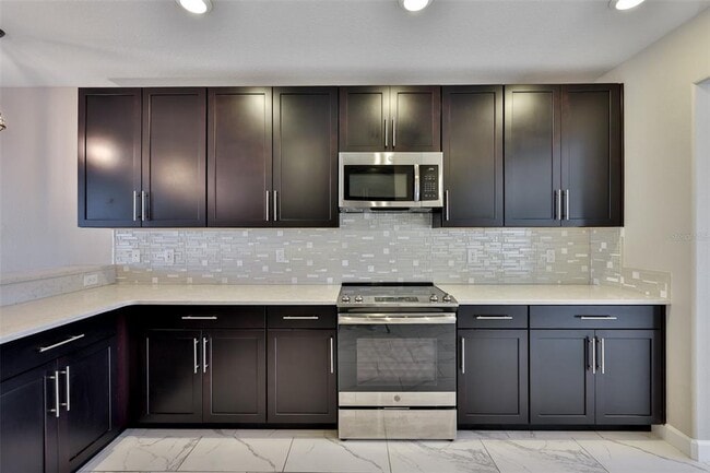 Building Photo - 1547 W Cass St