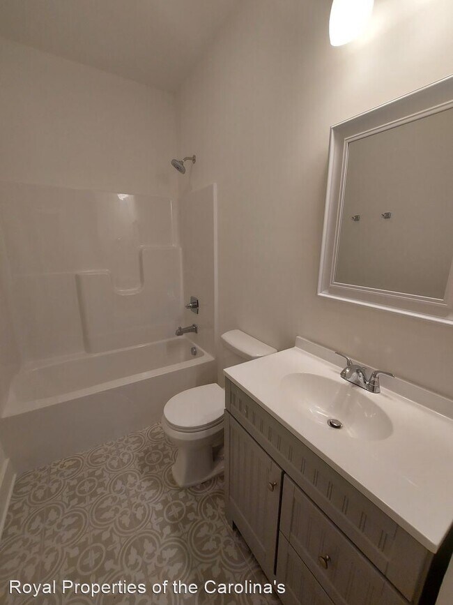 Building Photo - 2 br, 1 bath House - 186 Watering Trough Rd