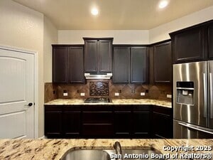 Building Photo - 8123 Poconos Run