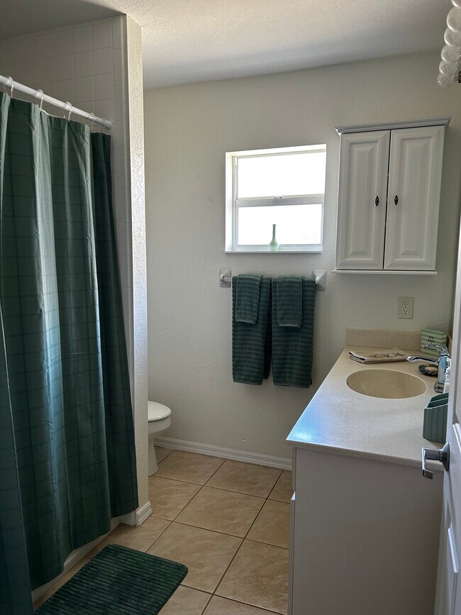 Building Photo - 343 Boundary Blvd