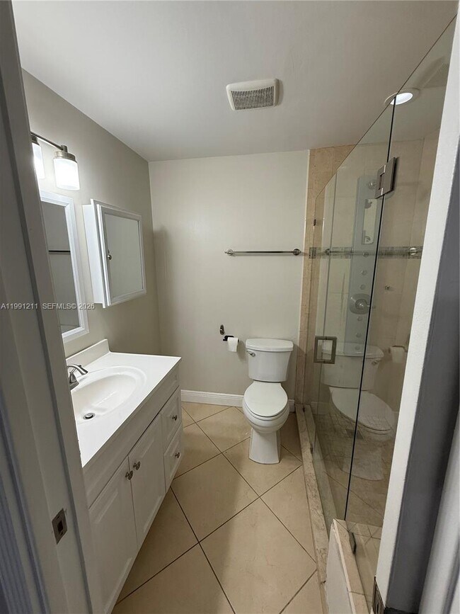 Building Photo - 6854 NW 173rd Dr