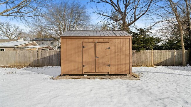 Building Photo - 82 Primrose Dr