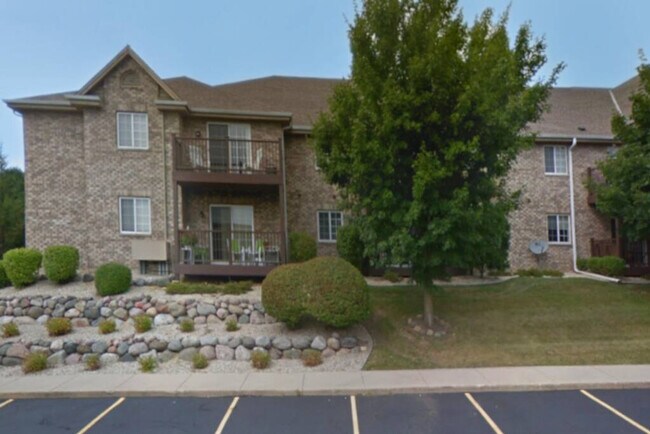 Building Photo - N34W23806 Grace Ave