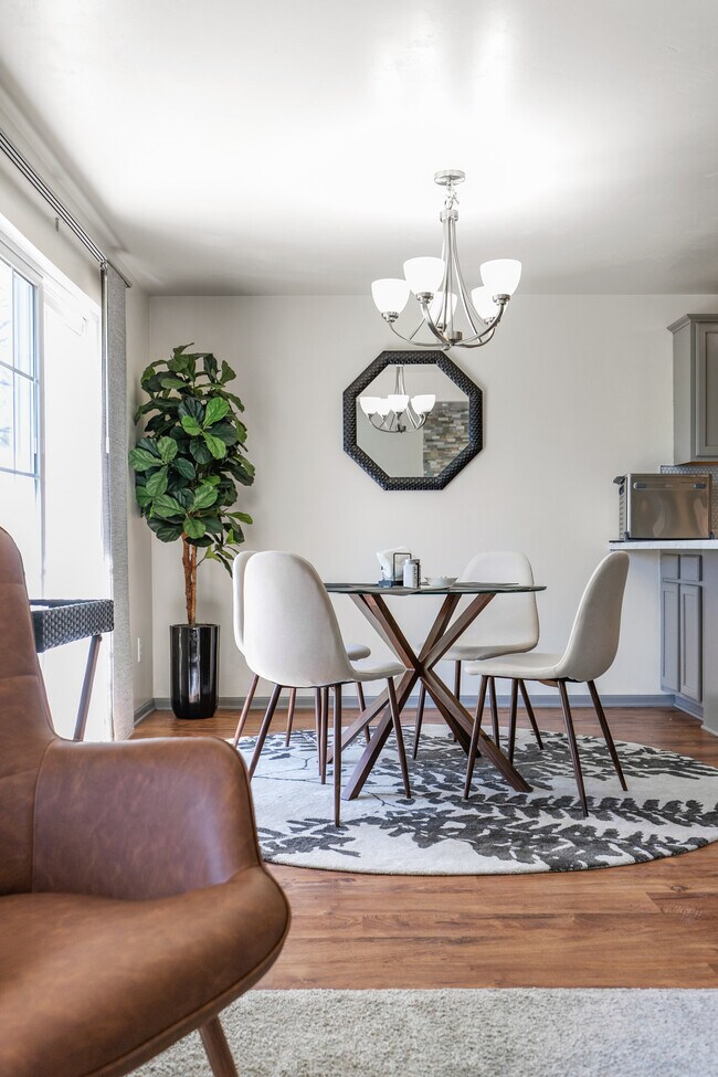 Building Photo - 1893 N Margaret St